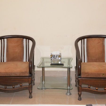 Step Inn Hotel Sukkur Exterior photo